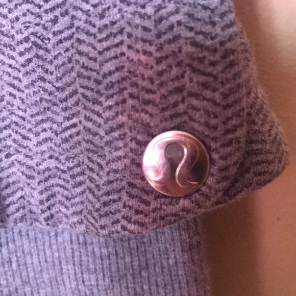 Womens Lululemon sweater/jacket EUC only wore handful of times if that many. - Picture 2 of 10